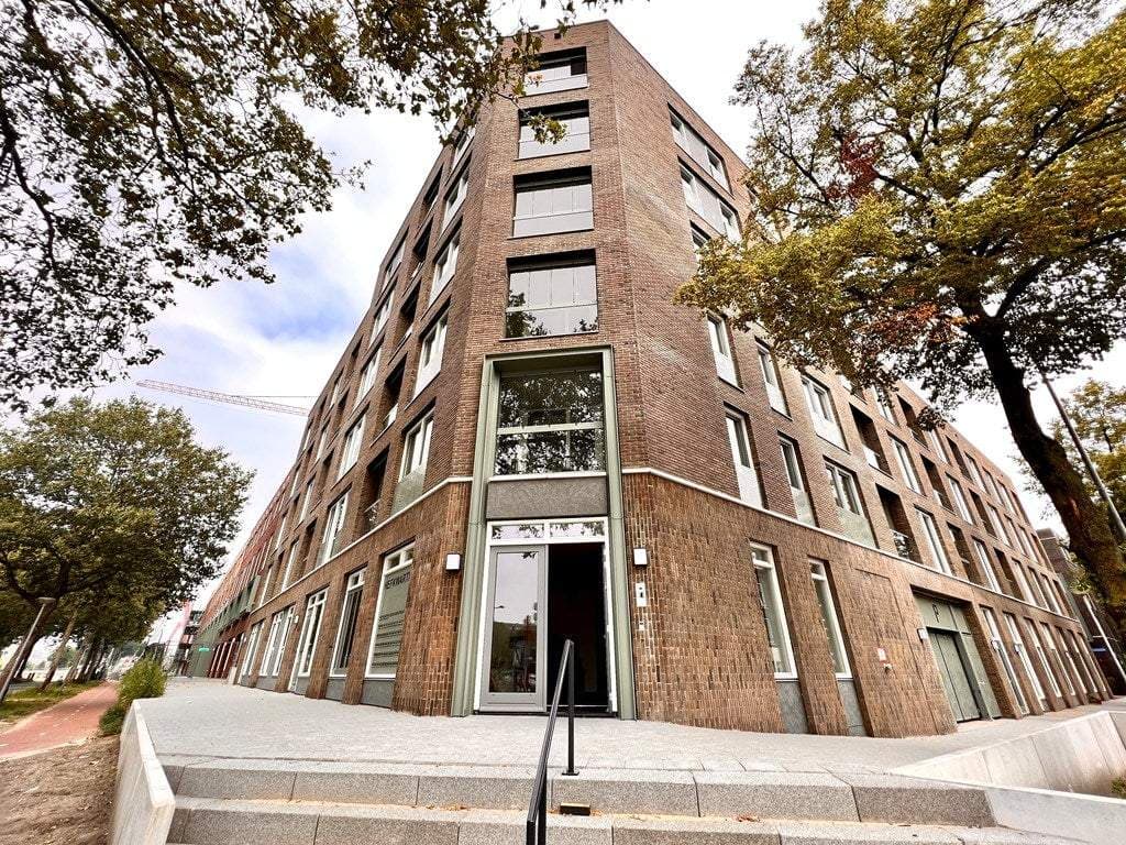 Flat Roentgenstraat, Rotterdam - For Rent