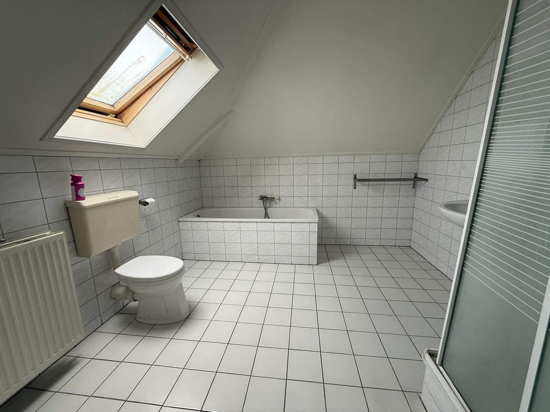 Appartement op de bovenverdieping Harinxmakade 438, Sneek - Te huur