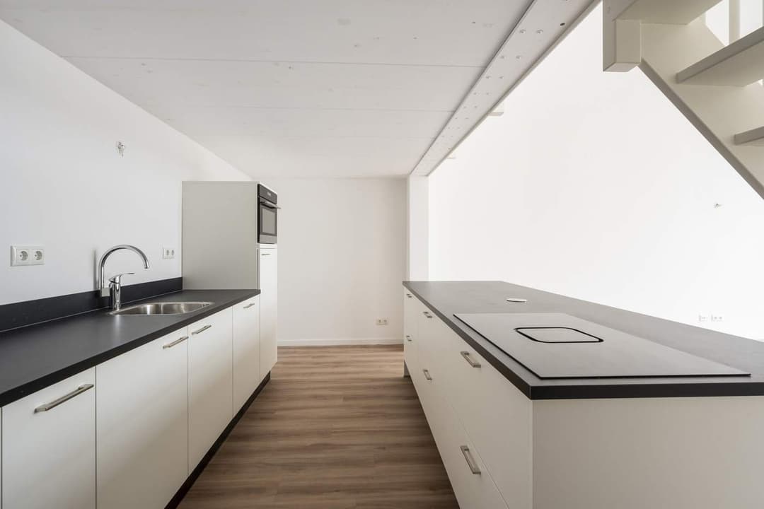 Westzeedijk 507, Rotterdam - 3-Bedroom Maisonnette (228 m²)