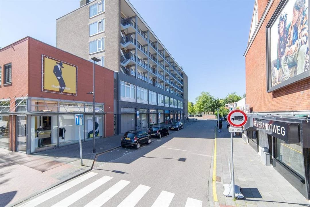 Galerijflat, Amstelveen Stadshart — 3-Zimmer-Wohnung