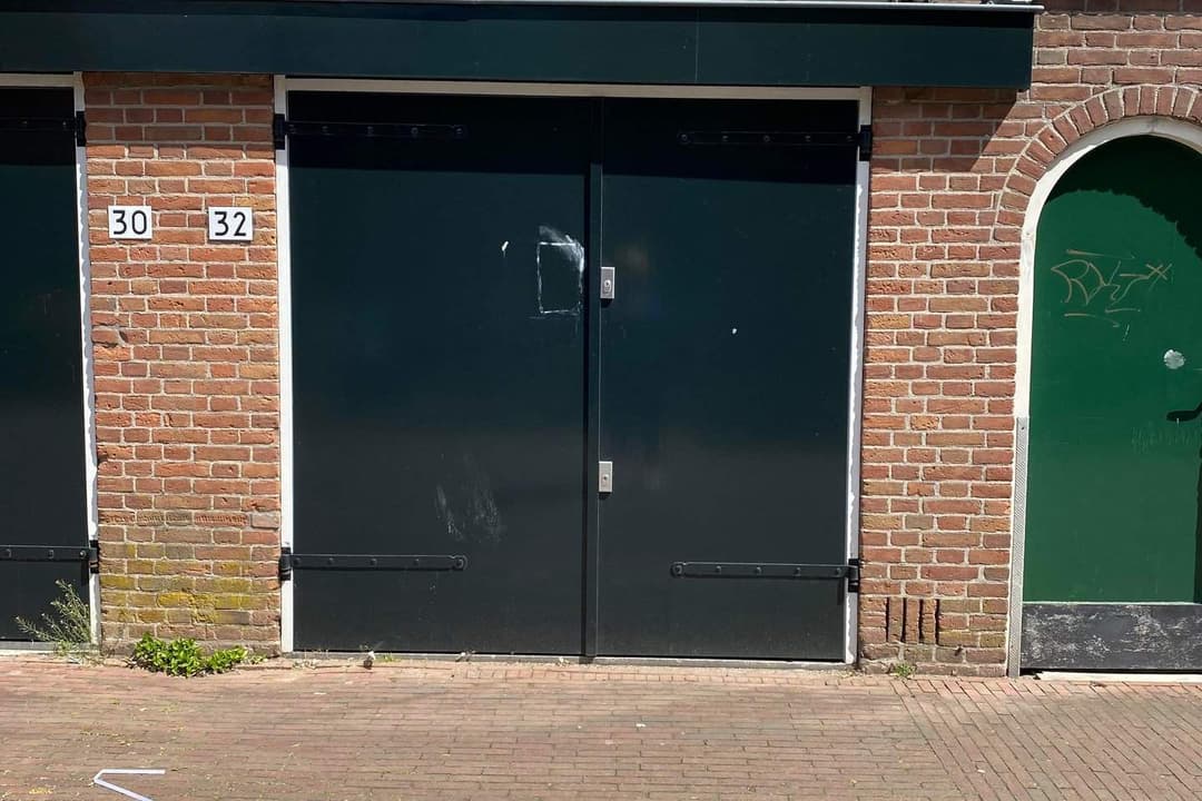 Garagebox Fruitstraat 323521 AE Utrecht - Te Huur