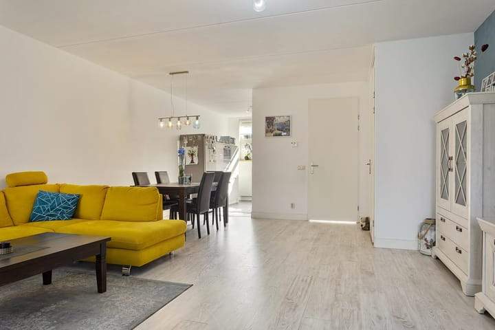 Two-Under-One-Roof House Burg vd Mortelstraat, Cuijk - For Rent