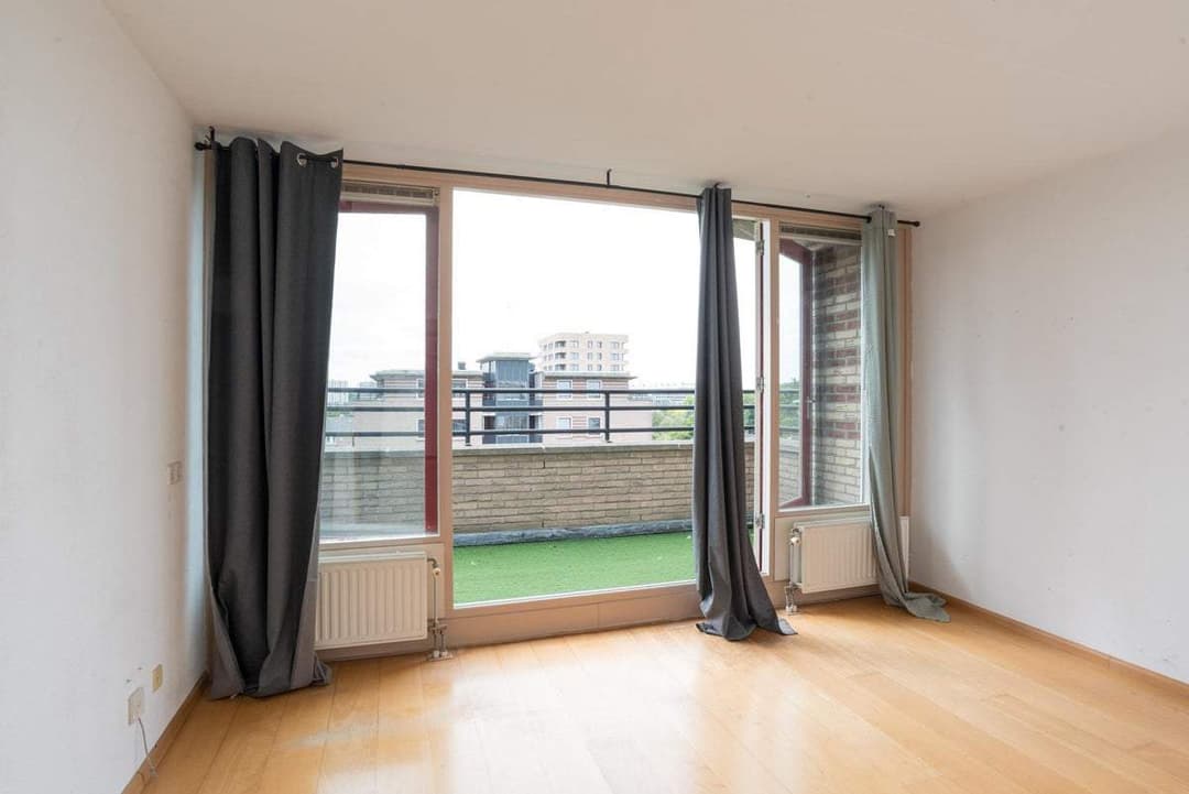 Flat Veldzicht 81, Amsterdam - Te Huur