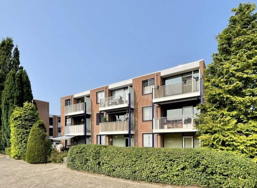 Flat Luit Looymanshof, Oudenbosch - For Rent