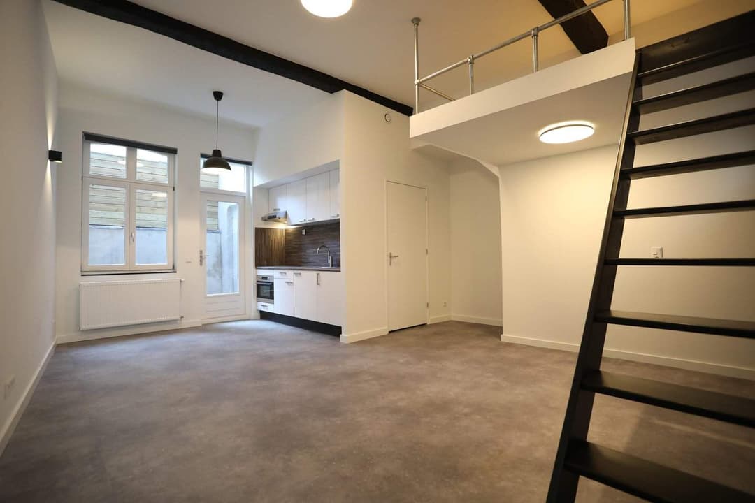 Studio NieuwJodenstraat 2-A, Maastricht - For Rent