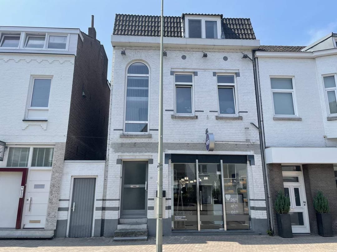 Chambre à Louer à Maastricht avec Accès Partagé à la Salle de Bain et à la Cuisine, Terrasse sur le Toit Incluse