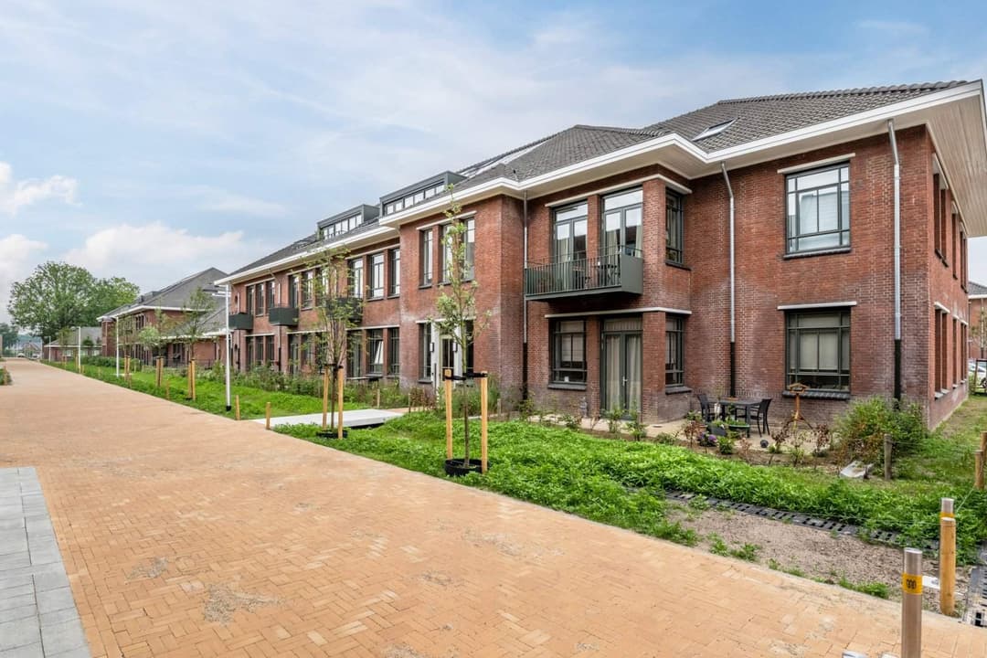 Apartment Anton Ebbenhof, Tilburg - For Rent