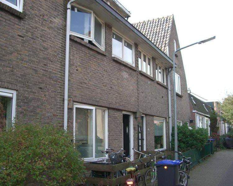 Chambre non meublée 1e Nieuwstraat, Hilversum - À louer