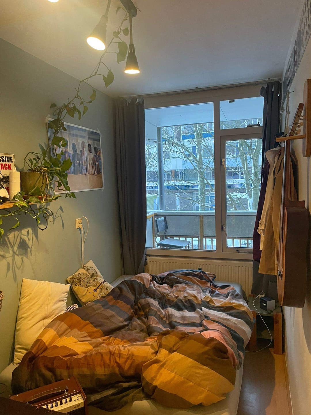 On Gemeubileerd Appartement Montgomerylaan, Delft - Te Huur