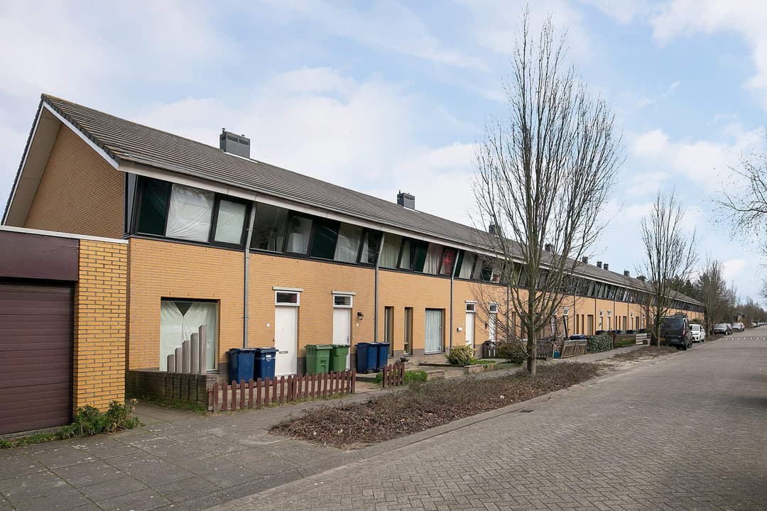 House Oktoberstraat 84, Almere - For Rent