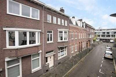 Apartment Burgemeester Ceulenstraat 8-A, Maastricht - For Rent