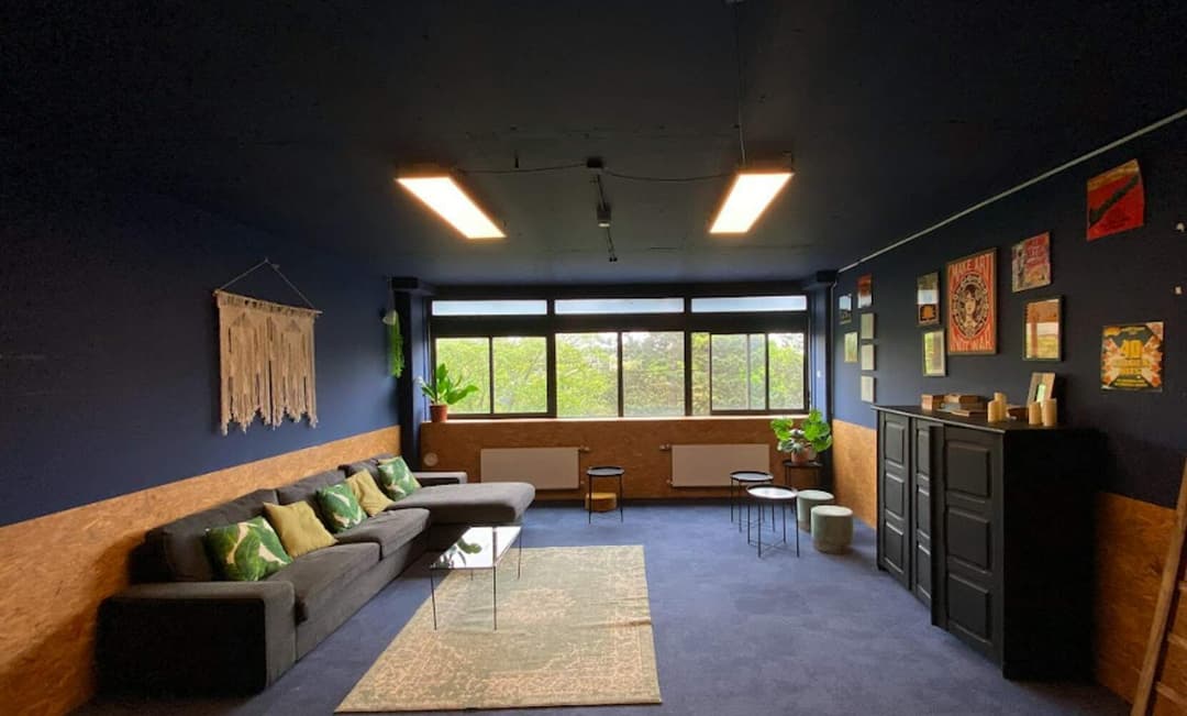 Room in Rijswijk, Volmerlaan - For Rent