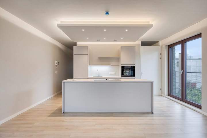 Appartement Burgemeester Michiels van Kessenichpassage, Maastricht - Te Huur