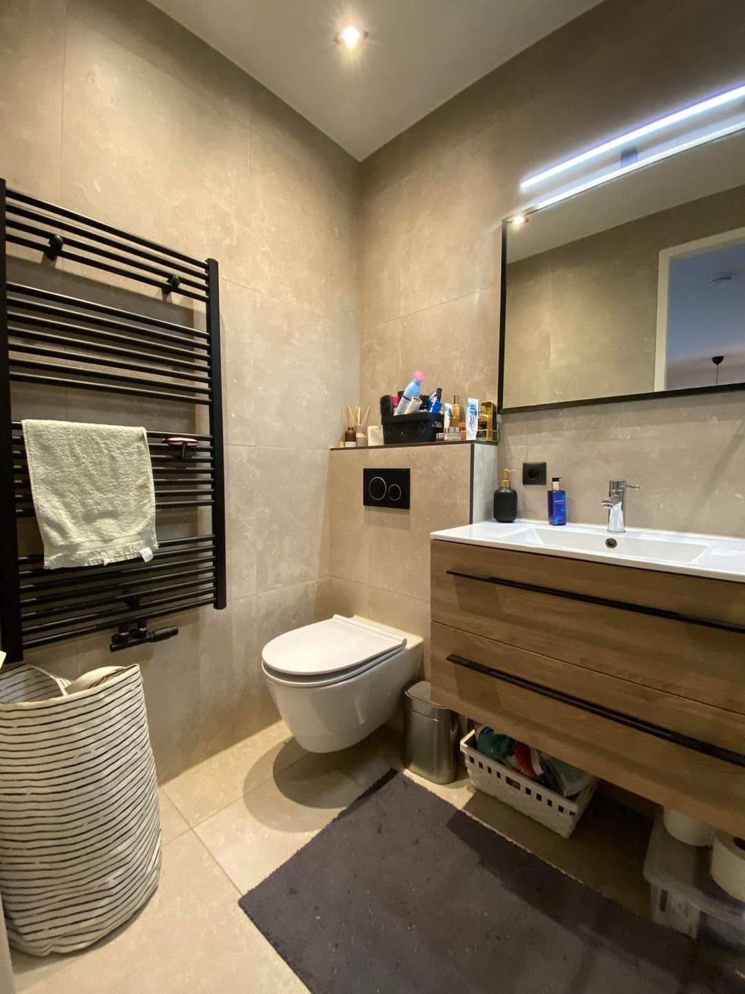 Room for Rent on Hereweg, Groningen