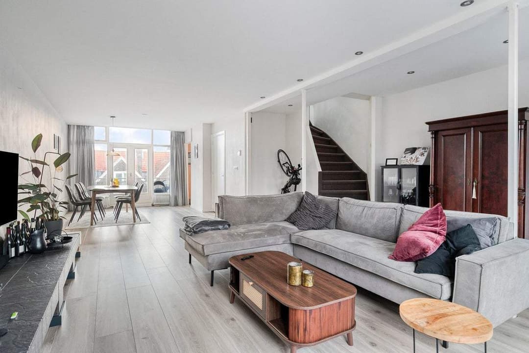 Flat Schieweg, Rotterdam - For Rent