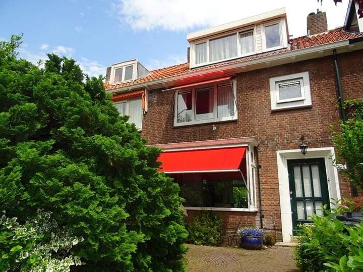 Terraced House Burgemeester Le Fèvre de Montignylaan, Rotterdam - For Rent