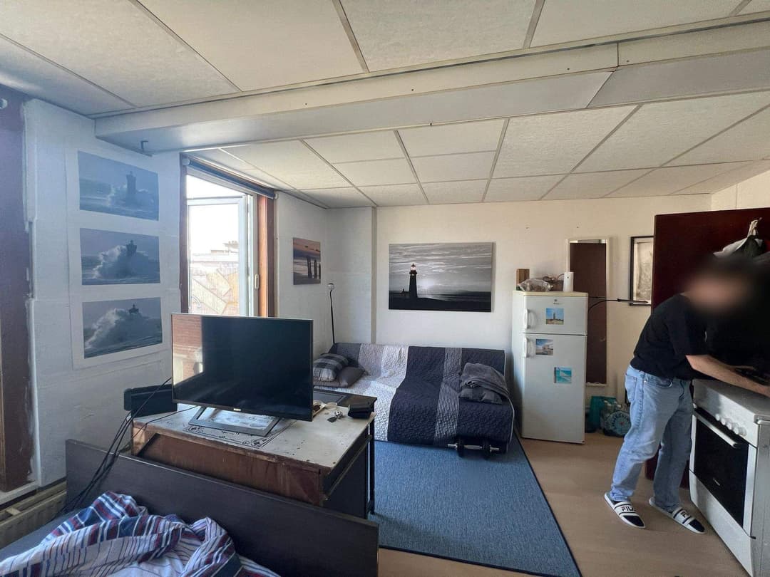 Gemeubileerde Studio Vlagstraat, Den Haag - Te Huur