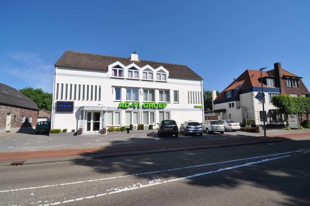 Dorpstraat, Veldhoven — 4-Zimmer-Wohnung
