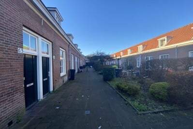 Hofjeswoning Om-en-Bij 65, Den Haag - Te Huur