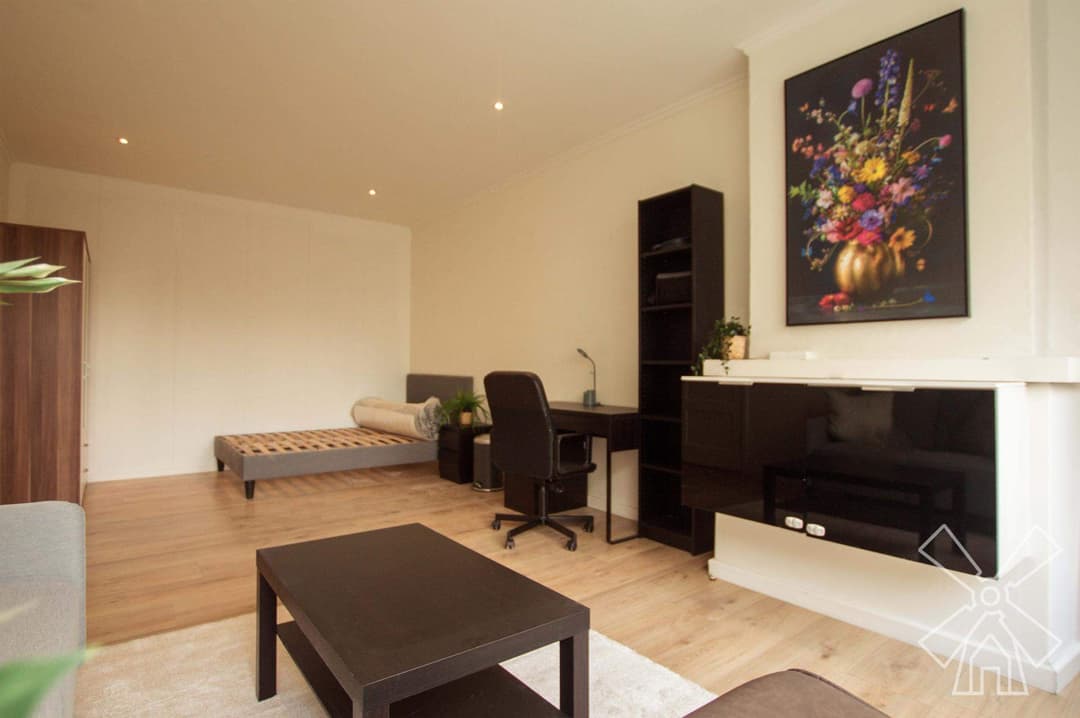 Gemeubileerde kamer Dordtselaan, Rotterdam - 23 m²
