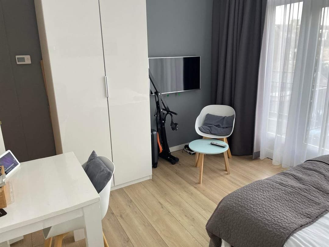 Flat Lage Naarderweg, Hilversum - For Rent