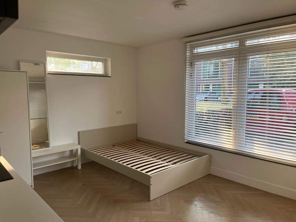 Gemeubileerde Studio Hebridenlaan, Amsterdam - Te Huur