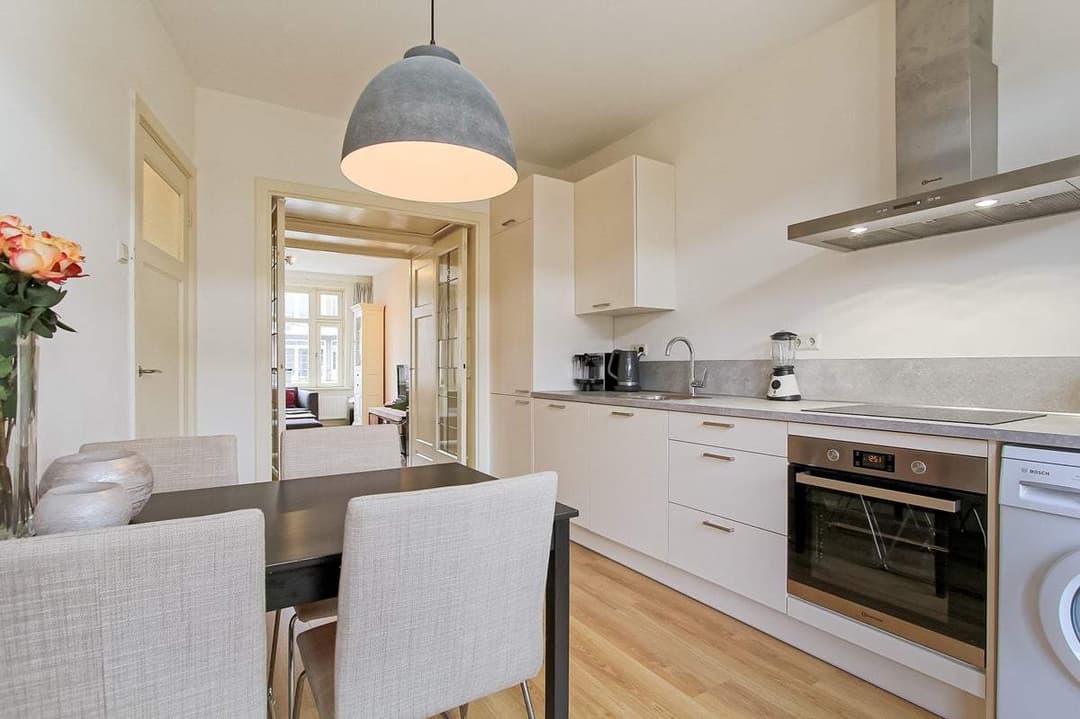 Flat Baetostraat, Amsterdam - To Rent