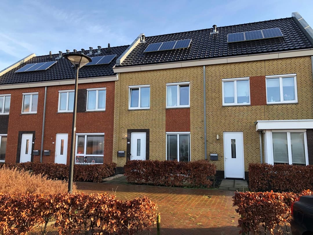 Tussenwoning Molenplein 21, Middelharnis - For Rent