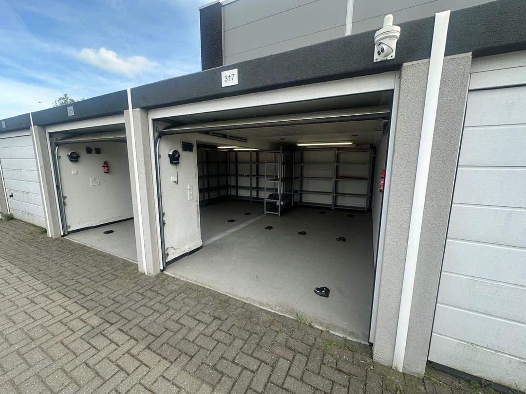 Doppelgaragebox Dorsvloerweg 315-317, Bergschenhoek - Lagerung
