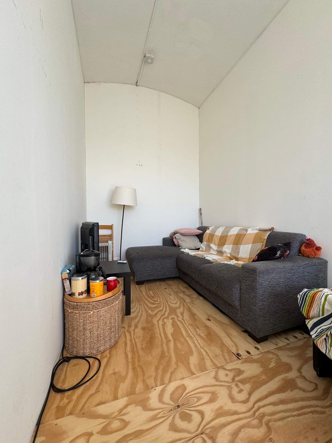 Uncarpeted Room for Rent, Schoolstraat, Arnhem