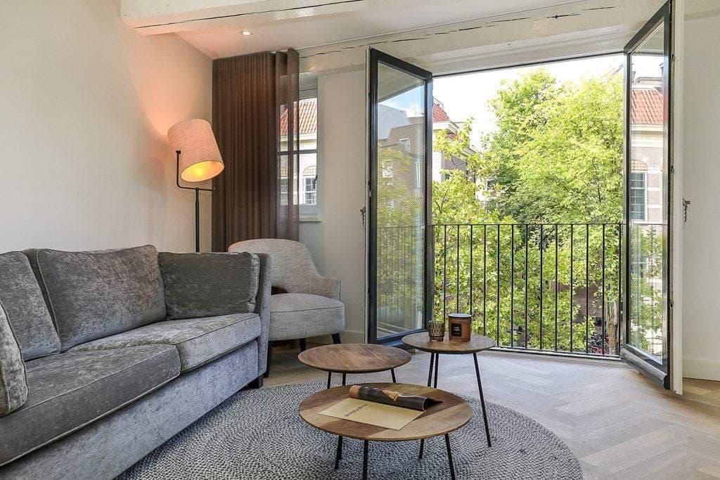 Flat Nieuwezijds Voorburgwal, Amsterdam - Te Huur