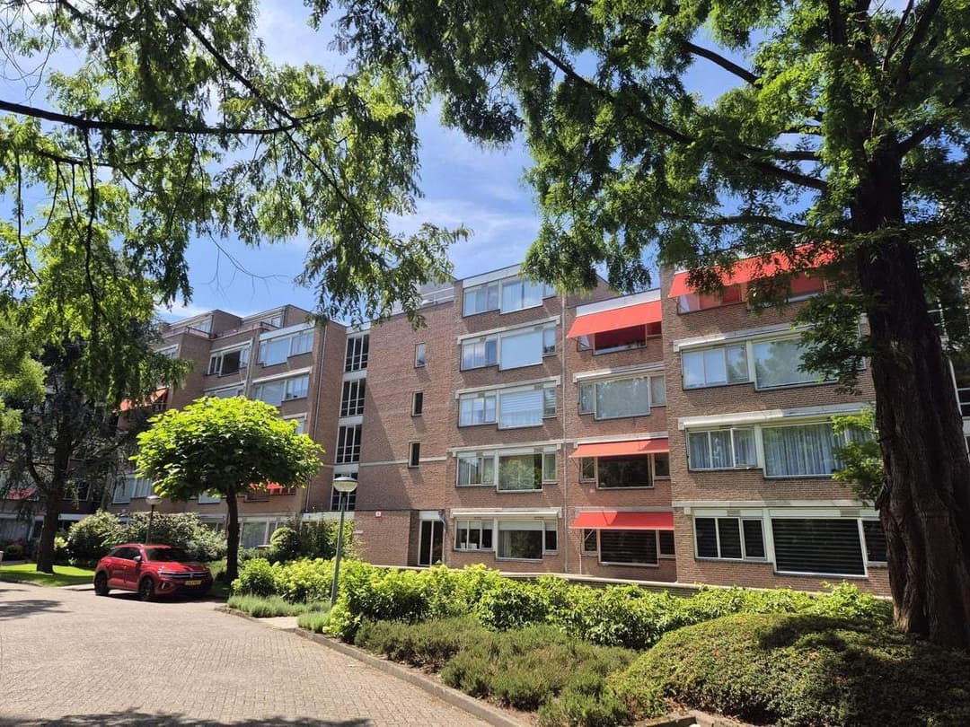 Appartement Bachlaan, Zeist - À Louer
