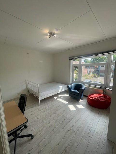 Gemeubileerde Kamer Drieschstraat, Heerlen - Te Huur