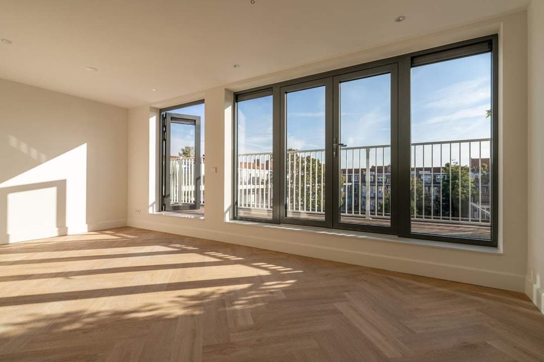 Flat Van Rensselaerstraat, Amsterdam - For Rent