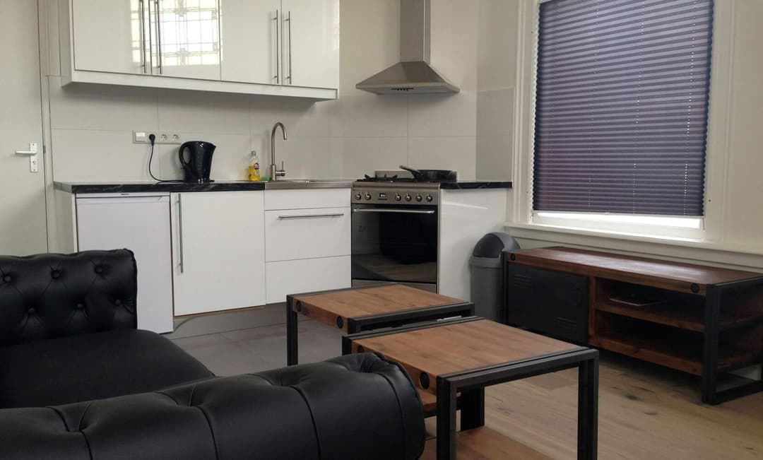 Appartement Koningin Emmaplein, Den Haag - Te Huur