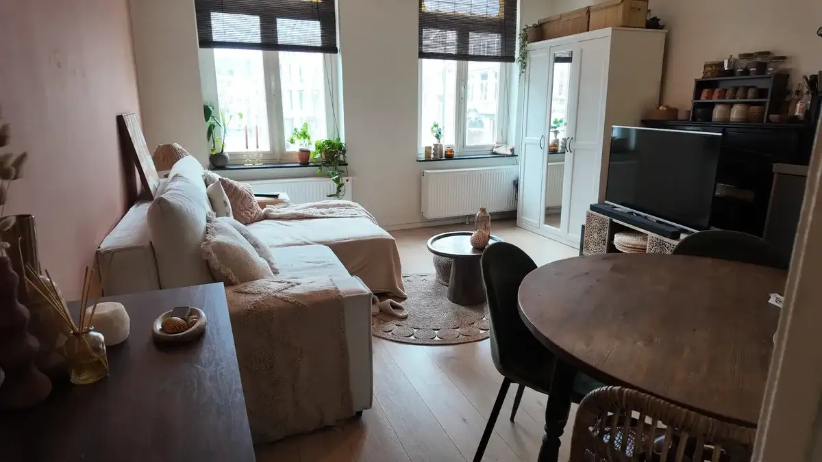 Studio Flat on Markt, Maastricht - For Rent