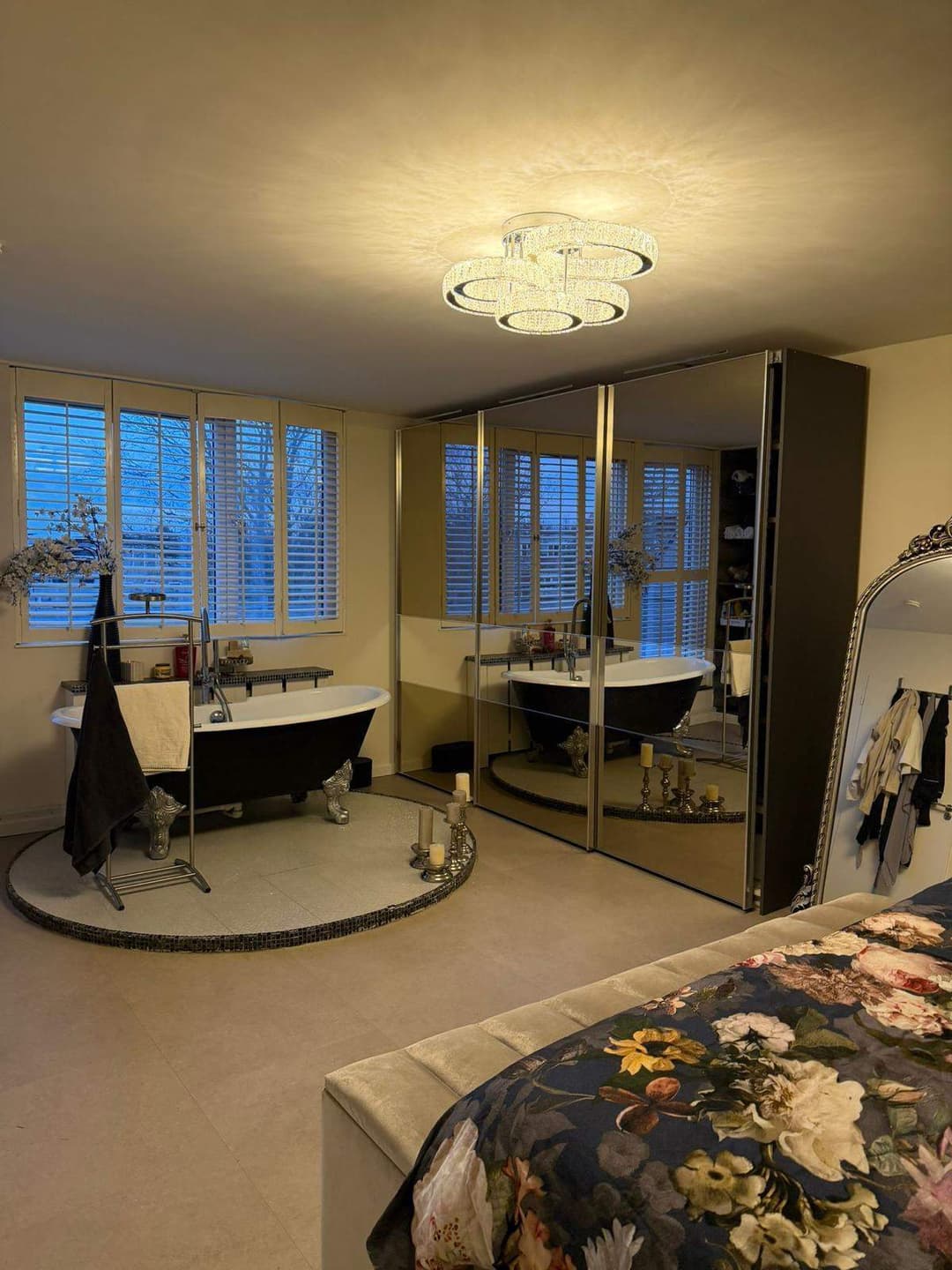 Furnished Room in La Meye, Amsterdam - For Rent