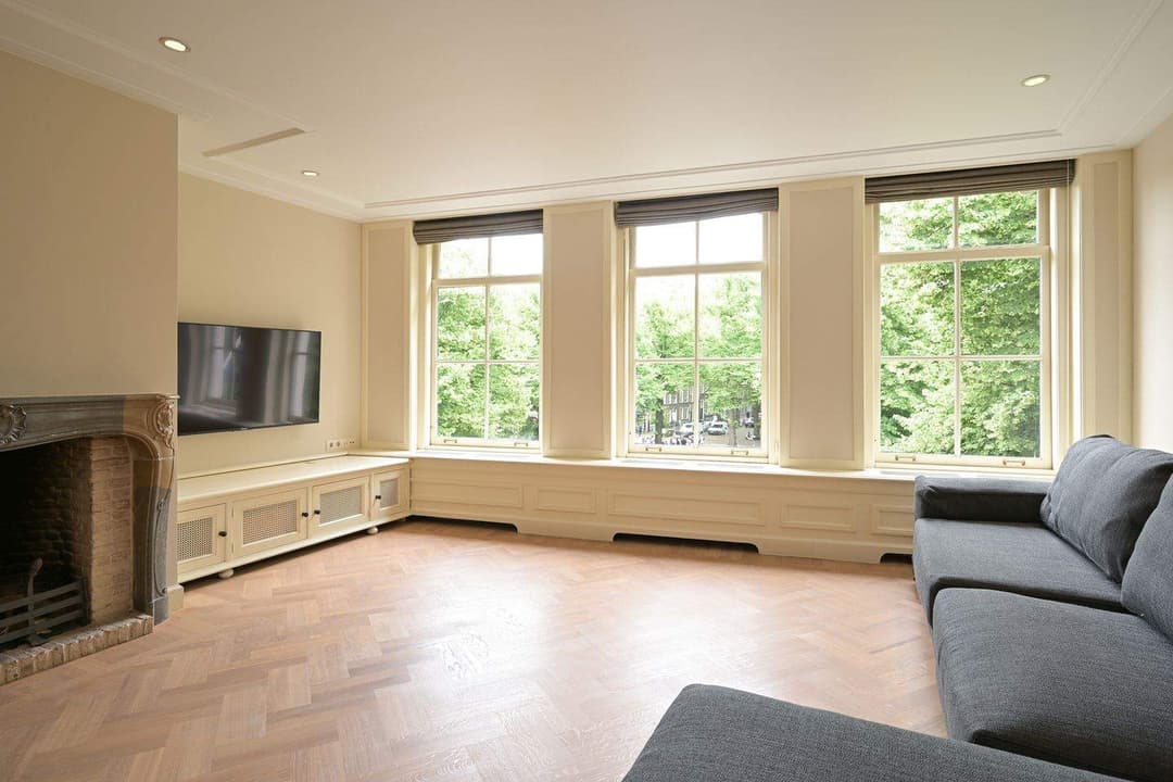 Apartment Lange Voorhout, The Hague - 2nd & 3rd Floor