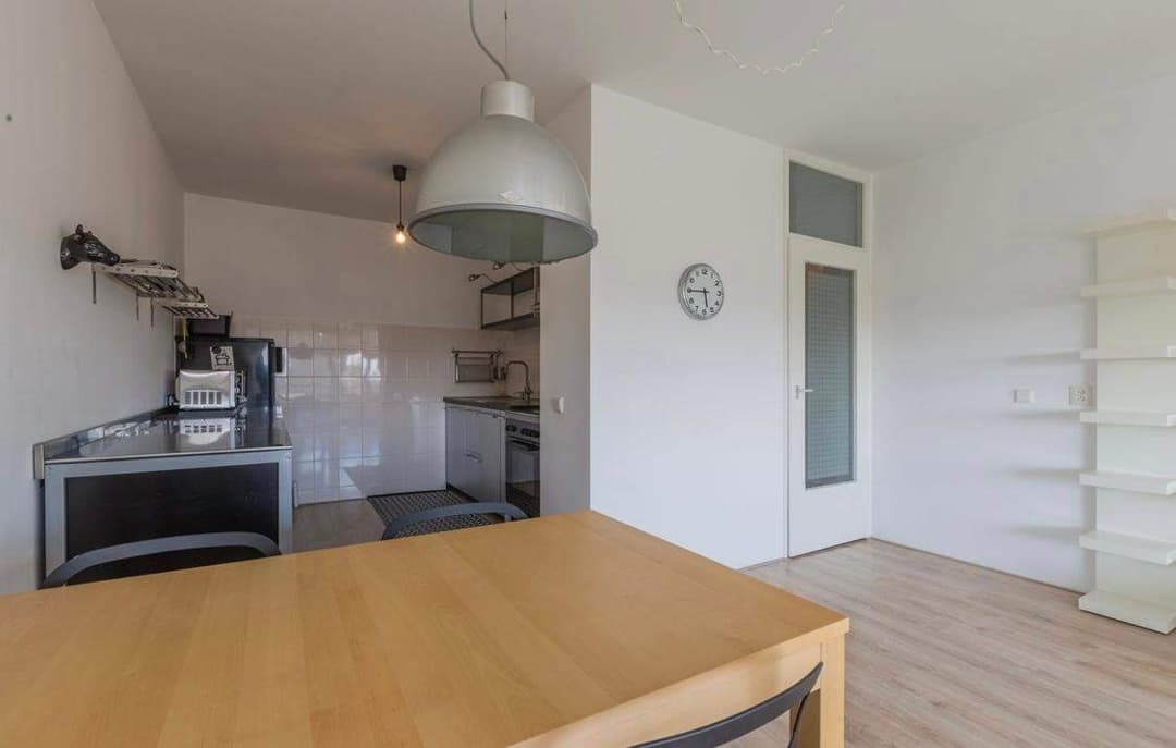 Gemeubileerde Kamer Max Havelaarlaan, Amstelveen - Te Huur