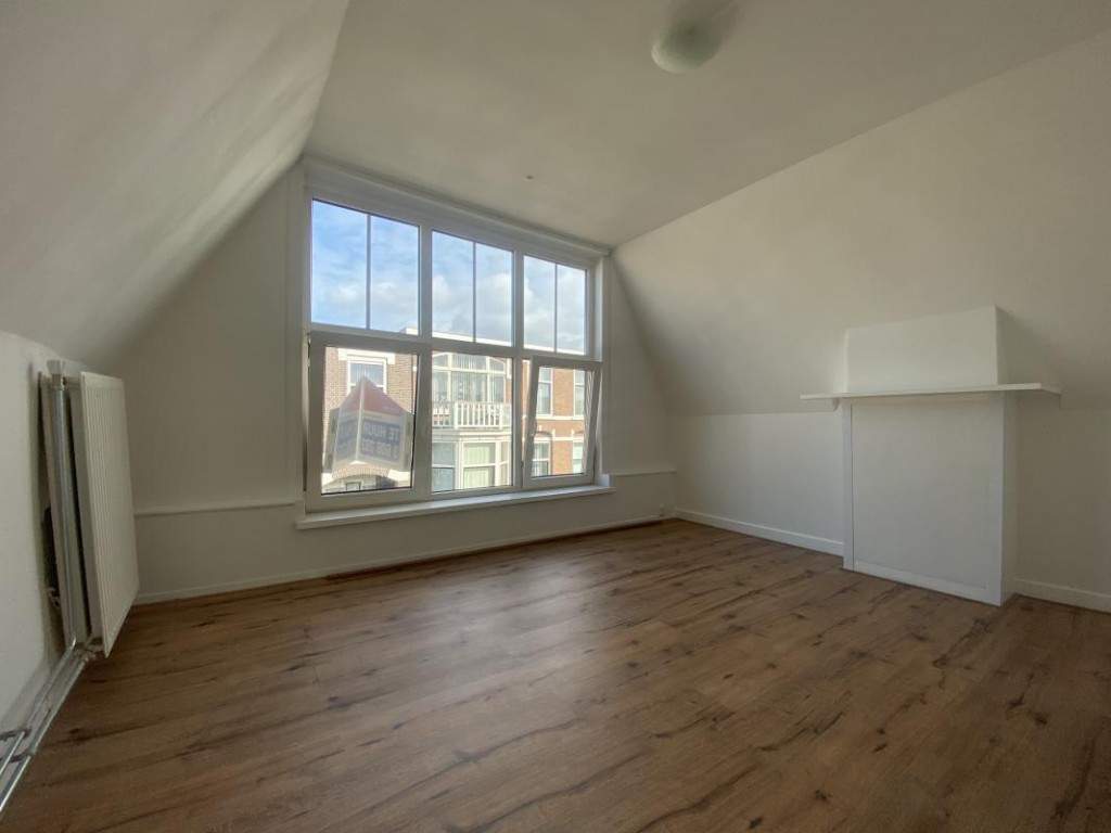 Appartement Amperestraat, La Haye - À Louer