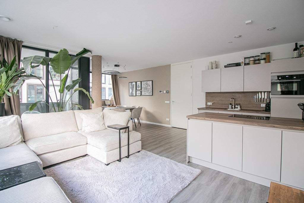 Flat Willem Parelstraat, Amsterdam - For Rent