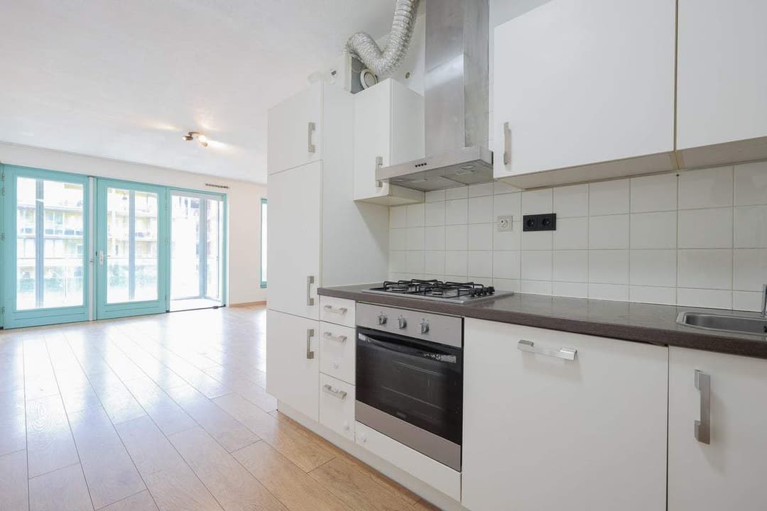 Appartement Pieter van der Werfstraat 111, Amsterdam - À louer