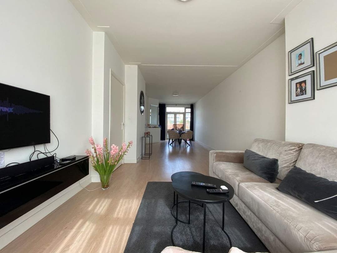 Appartement Veenendaalkade, La Haye - À Louer