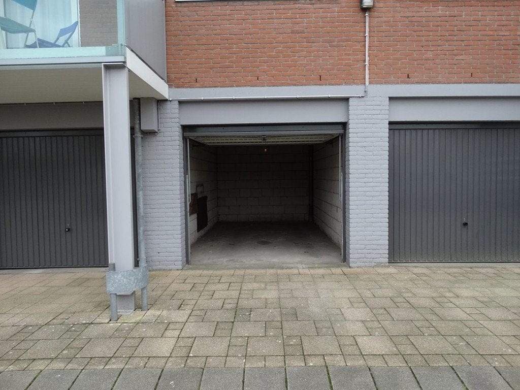Garage Unit Walenburgstraat 90-G, Breda - Te Huur