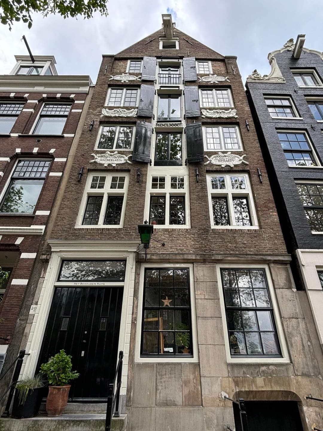 Flat Kromme Waal, Amsterdam - For Rent