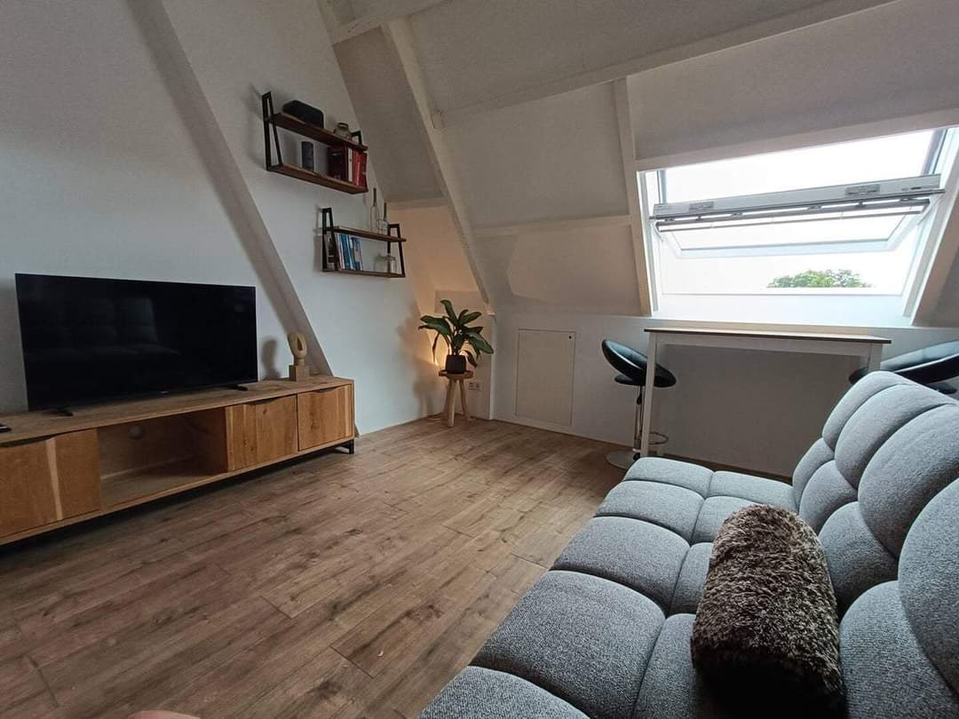 Flat Groene Hilledijk 376 B, Rotterdam - Te Huur