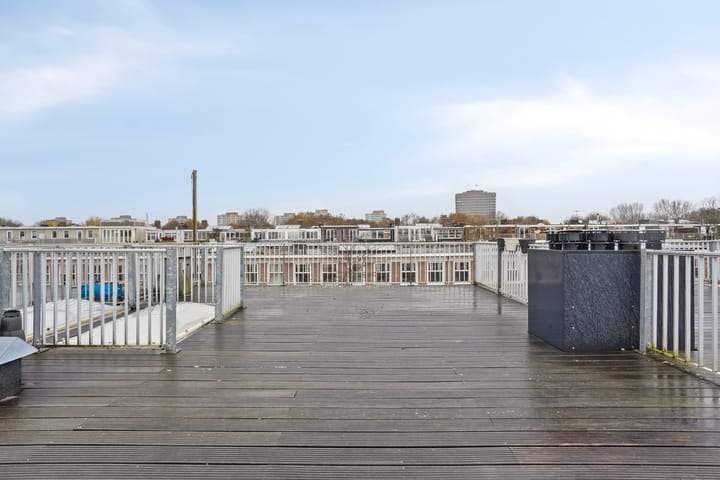 3-Room Apartment Van Spilbergenstraat, Amsterdam - For Rent