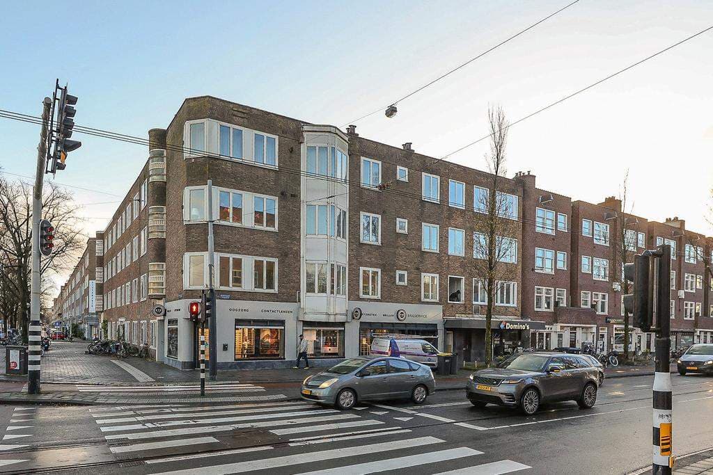 Flat Vrijheidslaan, Amsterdam - For Rent