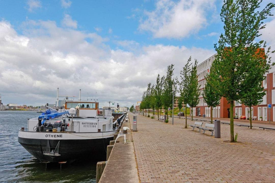 Flat Maashaven N.z. 569, Rotterdam - For Rent