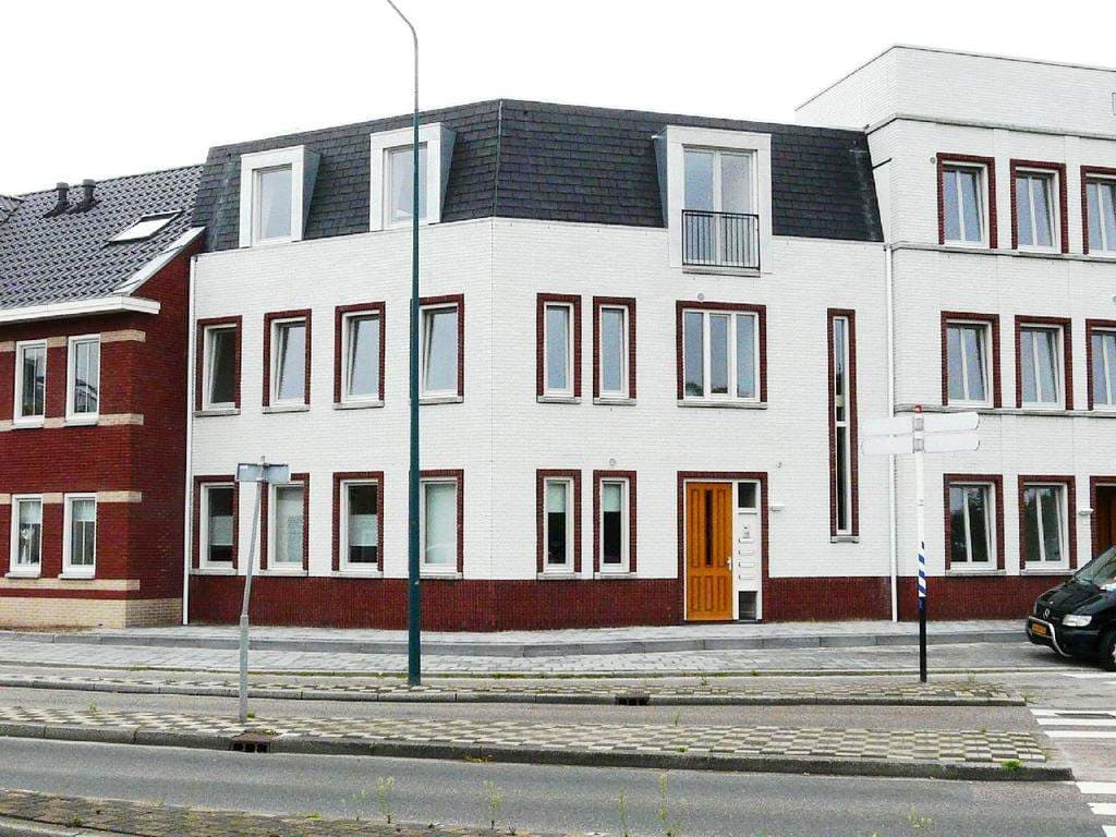 Flat Geversstraat 6 A, Oegstgeest - For Rent